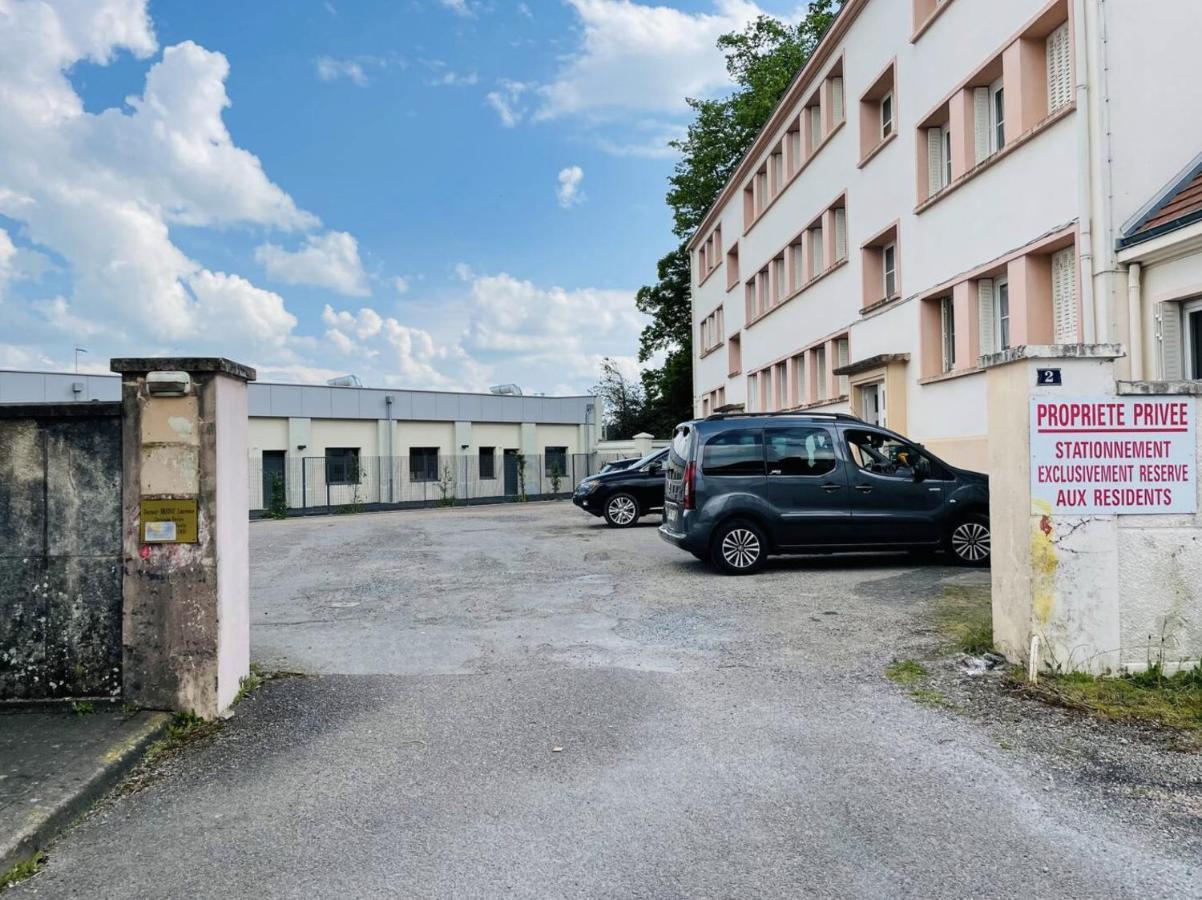 La Maisonnette Du Parc Le Creusot Extérieur photo